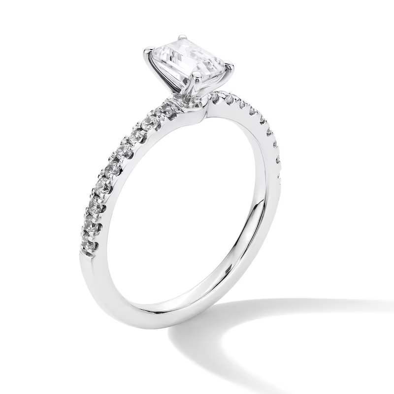 Bague de fiançailles personnalisée en or blanc 14 carats avec diamant taille émeraude de 1 ct-3