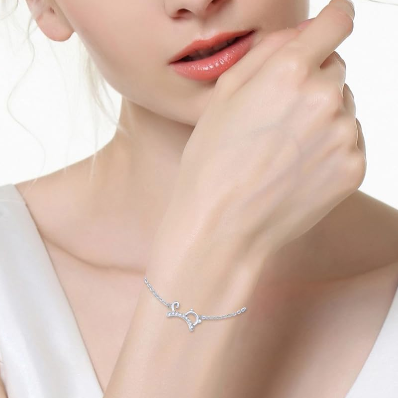 Pulseira de pingente de gato com diamantes em ouro branco 10K-2