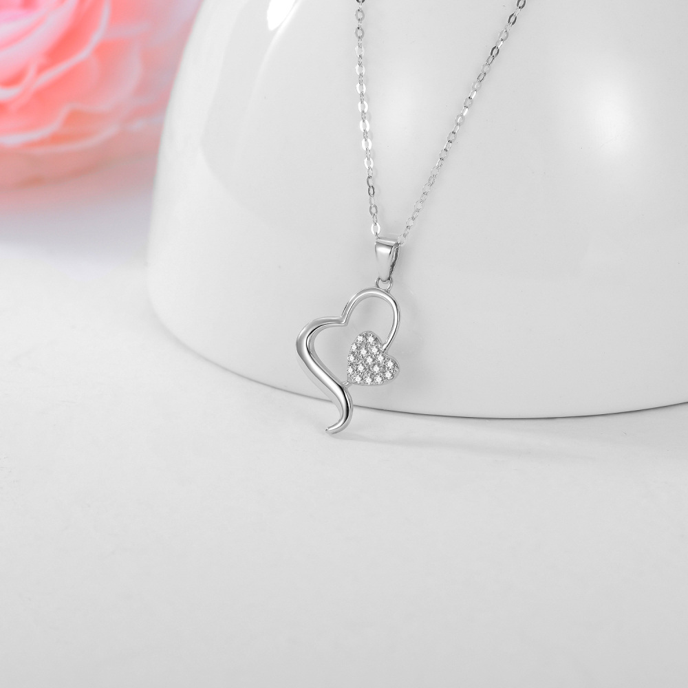 10K Gold Diamond Interlocking Hearts Pendant Necklace For Women-3