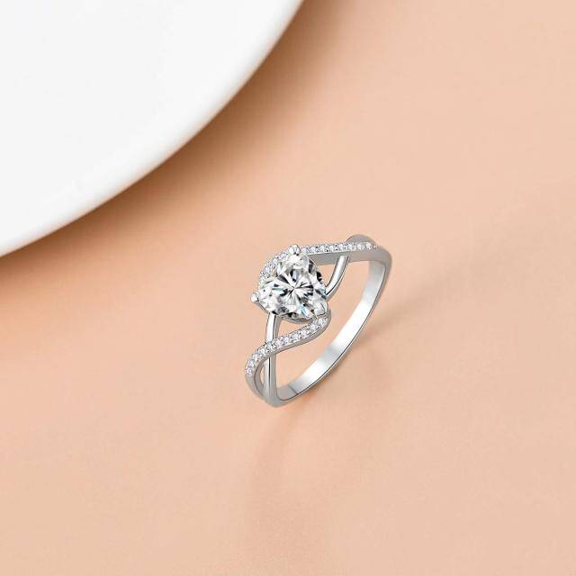 Anello di fidanzamento con moissanite in oro bianco 14K-4