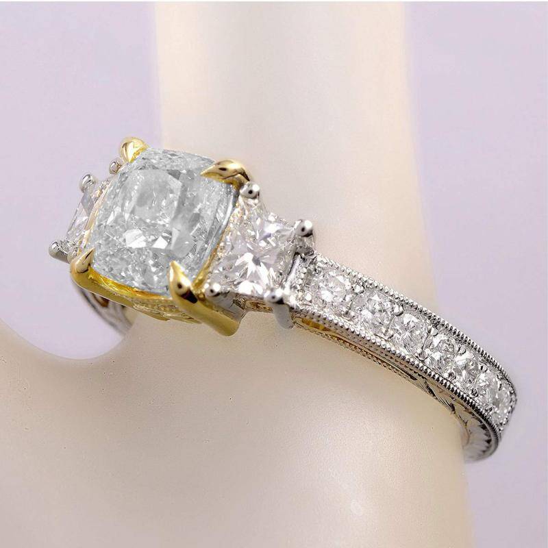 10K White Gold Moissanite Engagement Ring-4