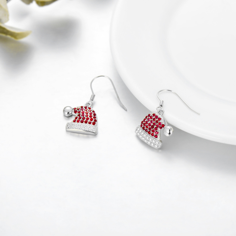 Pendientes colgantes de moissanita en oro blanco de 14 quilates con diseño de gorro de Papá Noel-4