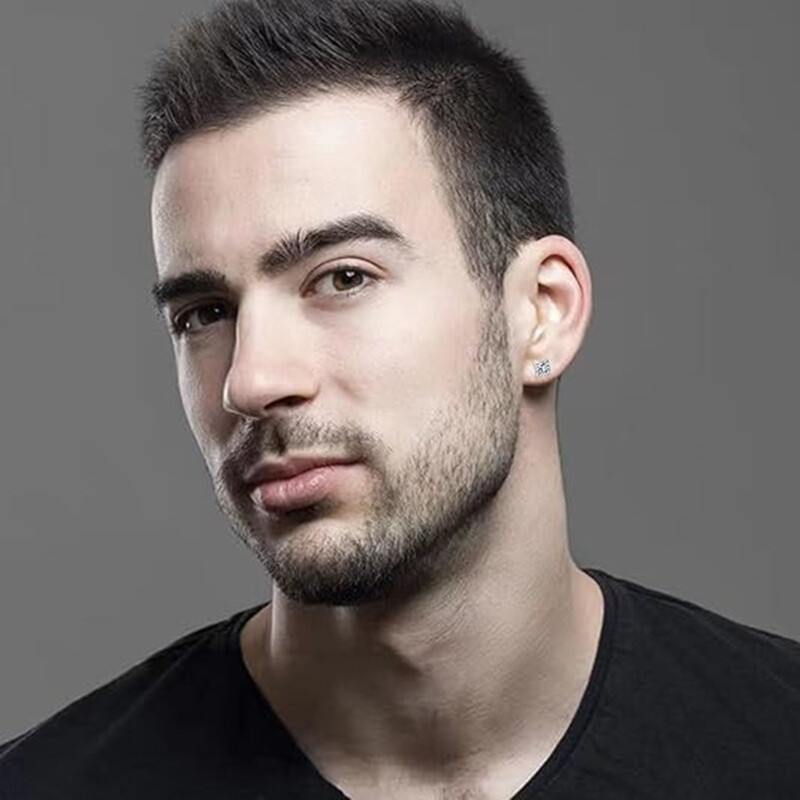 Aretes de tachuelas de moissanita en oro blanco 14K-2