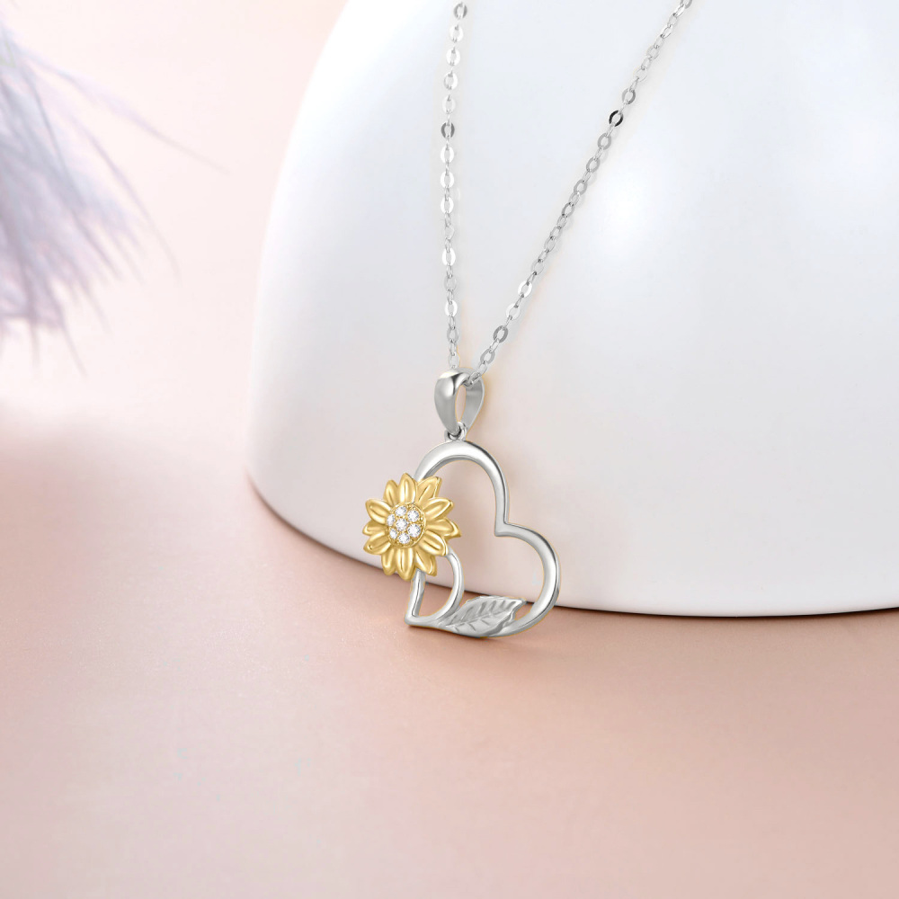 10K White Gold Moissanite Sunflower & Heart Pendant Necklace-3