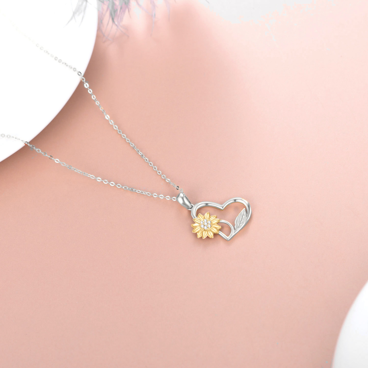 14K White Gold Moissanite Sunflower & Heart Pendant Necklace-4