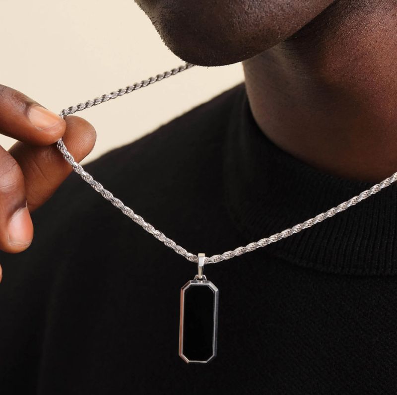 18K White Gold Onyx Beverly Pendant-3