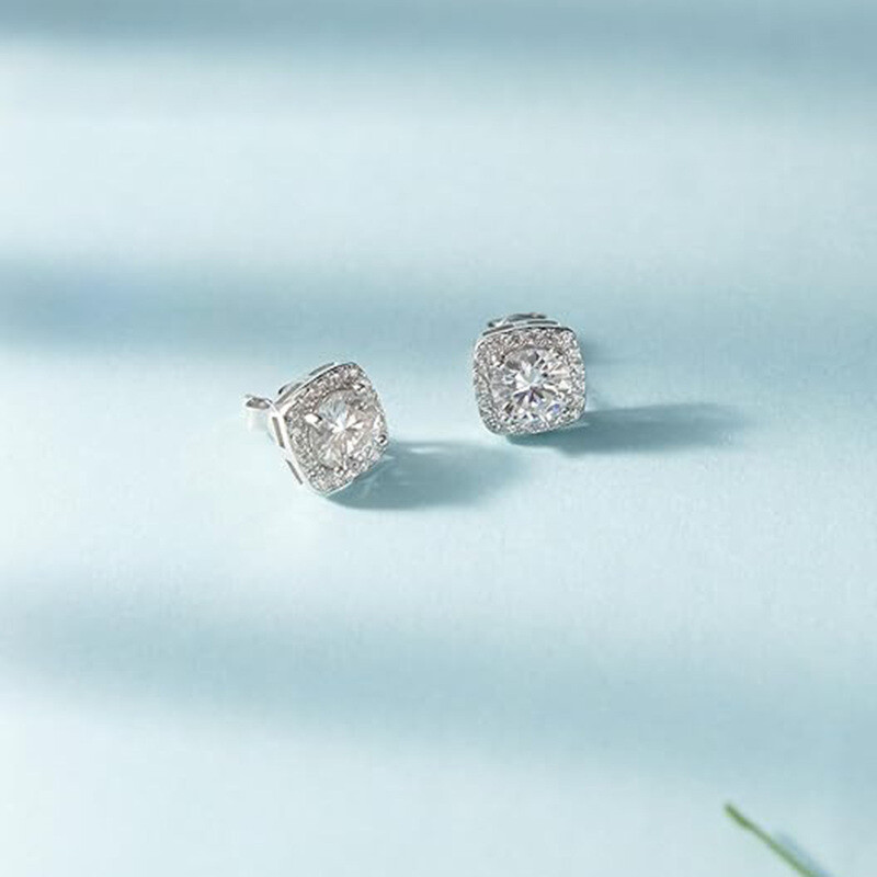 14K White Gold Round Cut Moissanite Stud Earrings-2