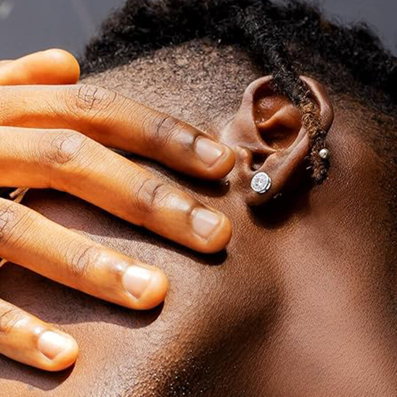 14K Weißgold-Rundschliff-Moissanit-Ohrstecker-3