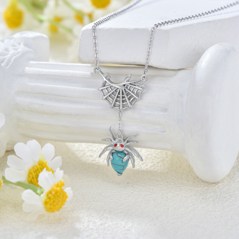 قلادة متدلية على شكل عنكبوت من الفيروز والذهب الأبيض عيار 14 قيراطًا-3