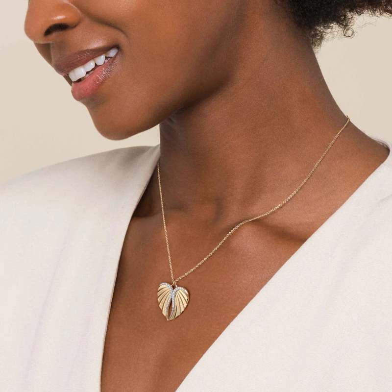 14K Weißgold- und Gelbgold-Moissanit-Anhänger-Halskette mit Engelsflügel und Herz-2