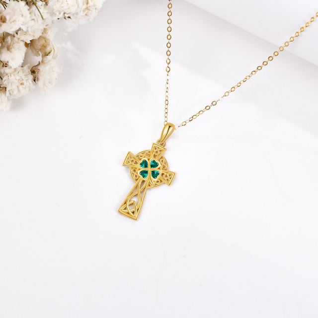 Collier avec pendentif croix celtique en or jaune 14 carats et émeraude en forme de cœur et zircone cubique-4