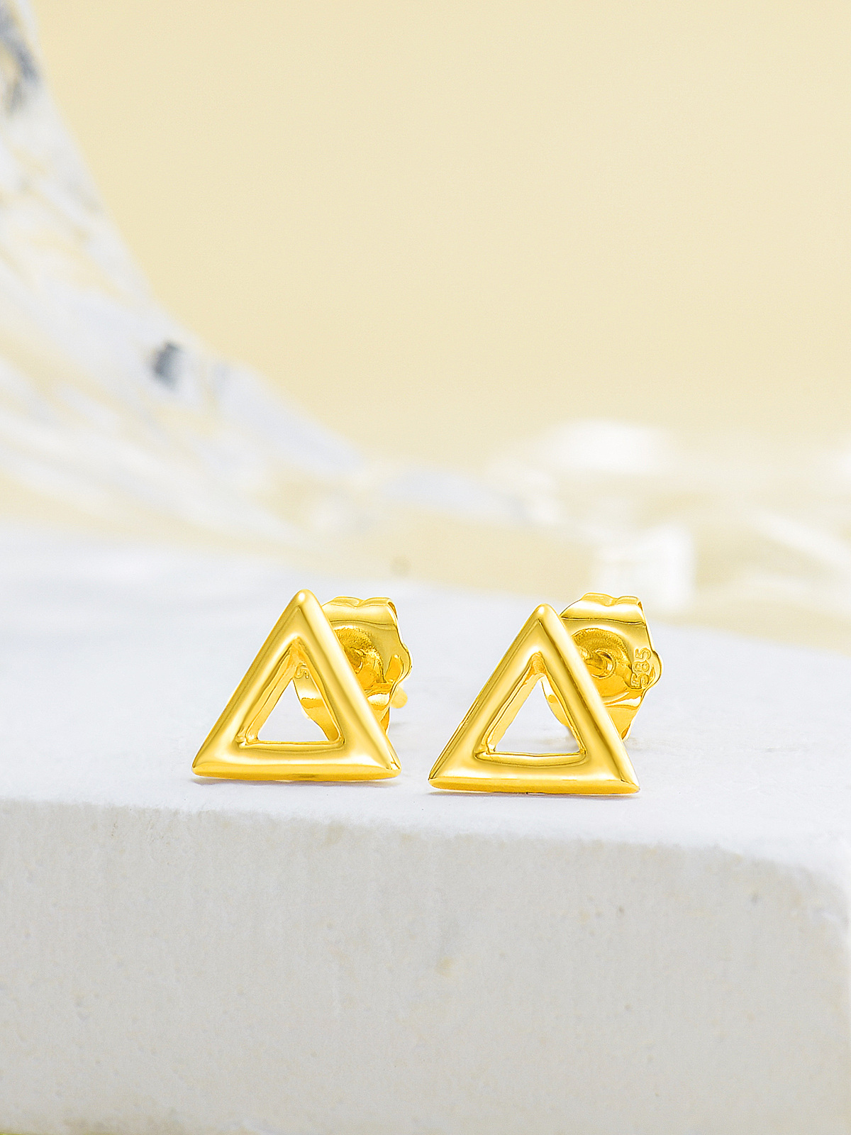 14K Yellow Gold Triangle Stud Earrings-4