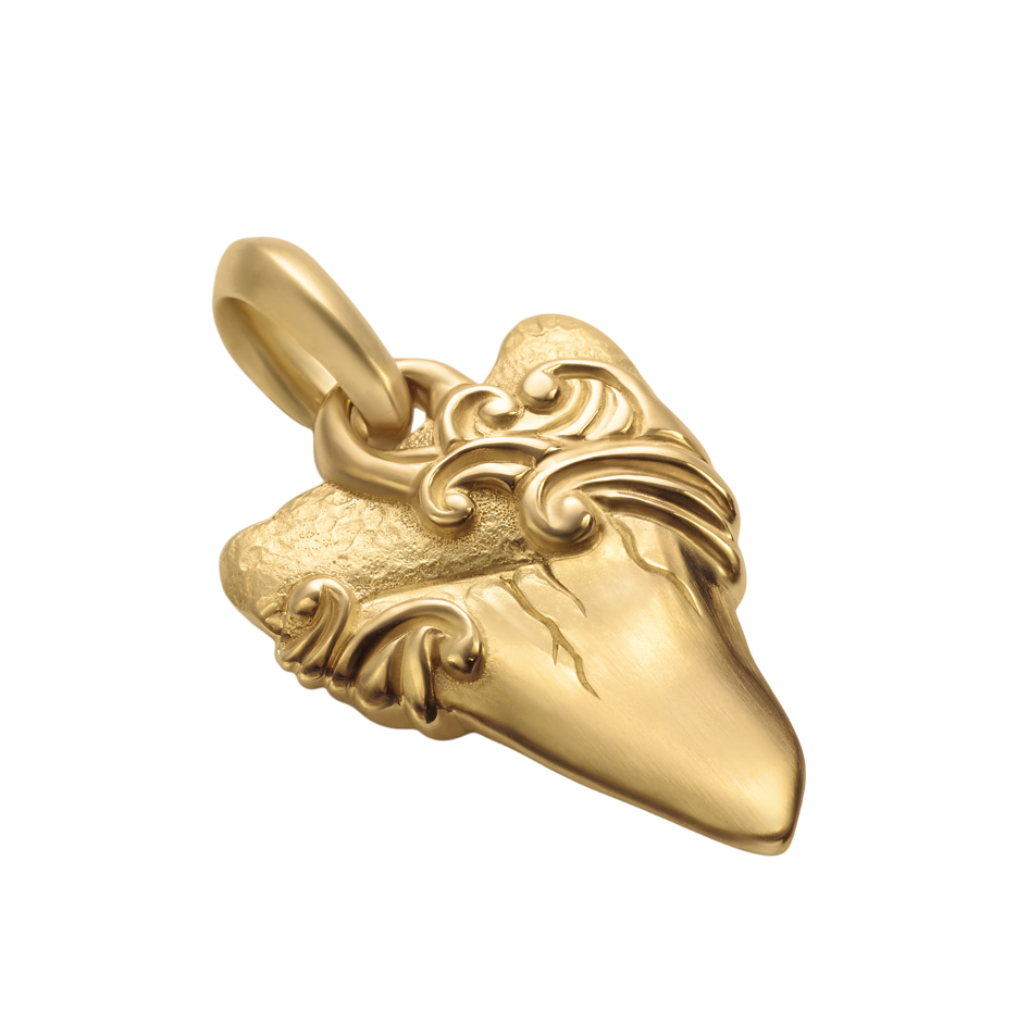 Amuleto de diente de tiburón con ondas de oro amarillo de 14 quilates-3