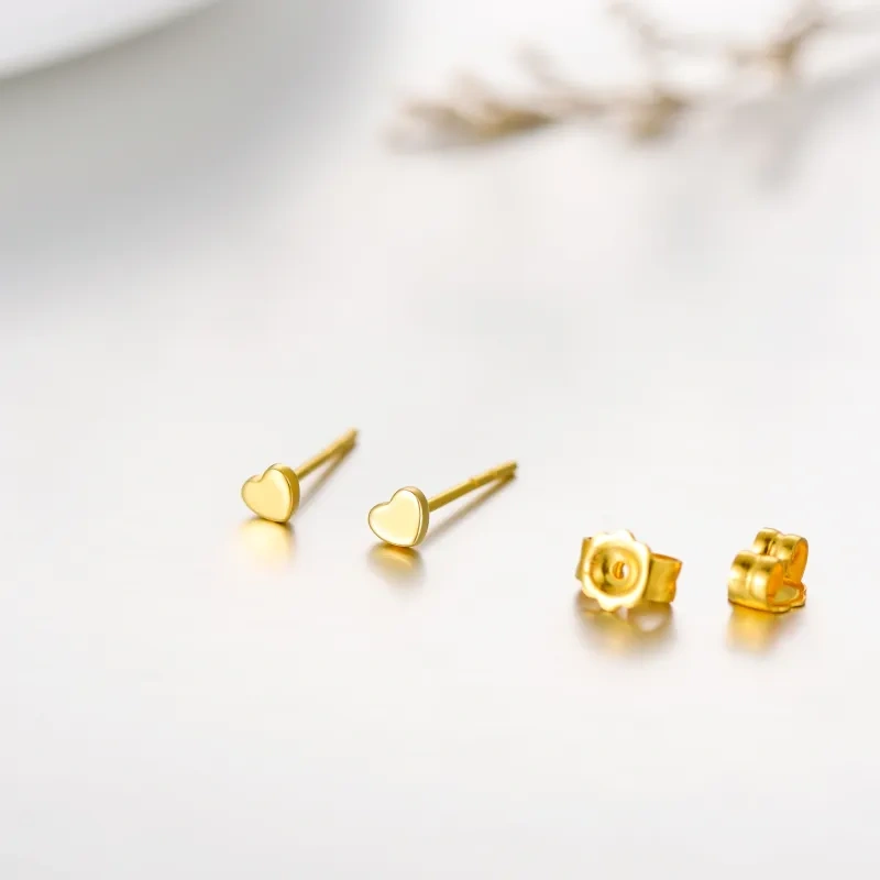 Ohrstecker Herz aus 18 Karat Gold-3