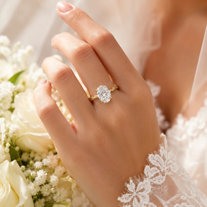 Bague de fiançailles solitaire personnalisée en or 10 carats avec diamant ovale de laboratoire, inspirée par la nature-2