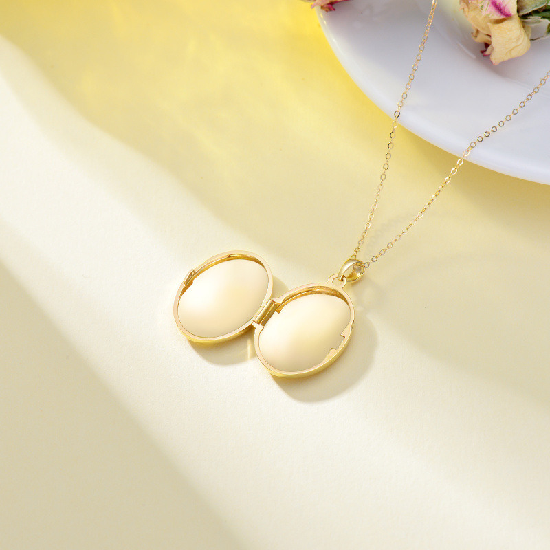 Collar con colgante ovalado con foto personalizada en oro de 14 quilates-4