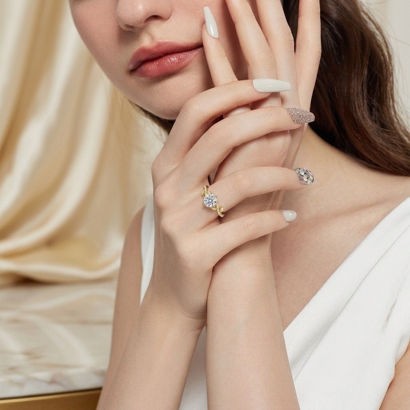 Individuell gestalteter Verlobungsring aus 10-karätigem Gold mit rundem, im Labor gezüchtetem Diamanten, inspiriert von der Natur-2