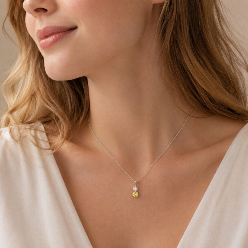 Collar de oro blanco de 18 quilates con diamantes cultivados en laboratorio de doble talla redonda de 0,75 quilates.-2