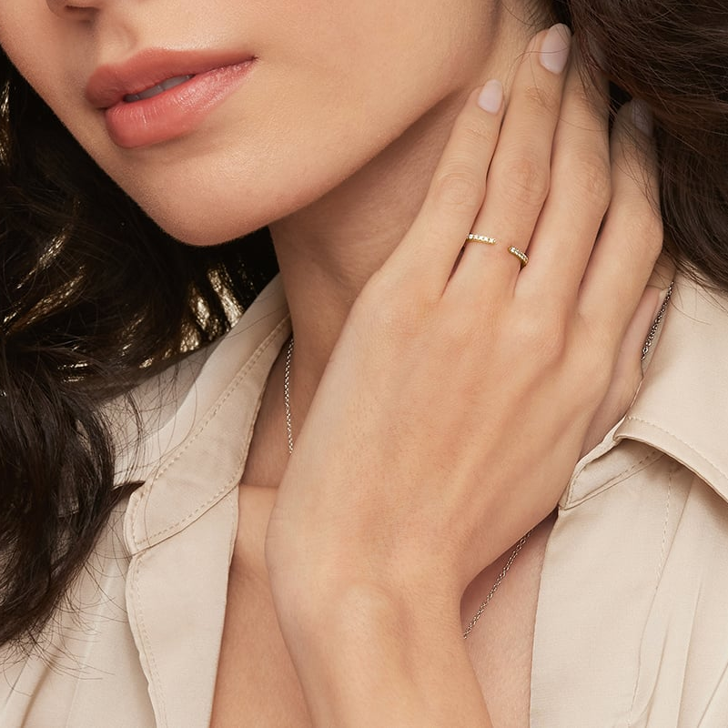 Anel de casamento em ouro 10K com diamante sintético redondo, gravação personalizada, cor F/G, clareza SI, certificado IGI.-3