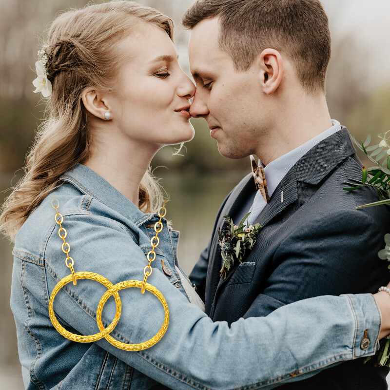 Naszyjnik z wisiorkiem w kształcie koła wykonanym ze złota 18K dla kobiet-5