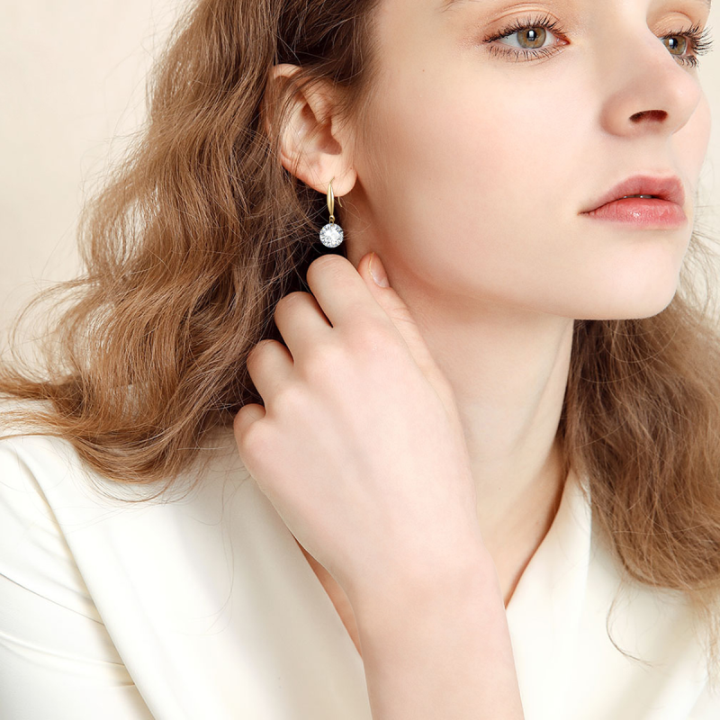 Boucles d'oreilles pendantes en or 18 carats et zircon cubique de forme circulaire-2