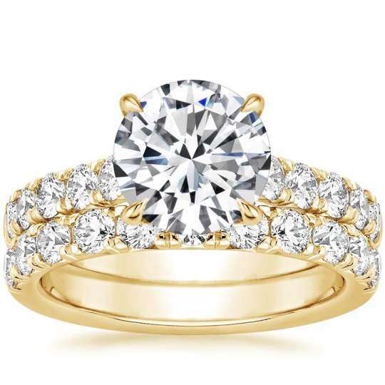 Bague de fiançailles en or 10 carats avec moissanite de forme circulaire