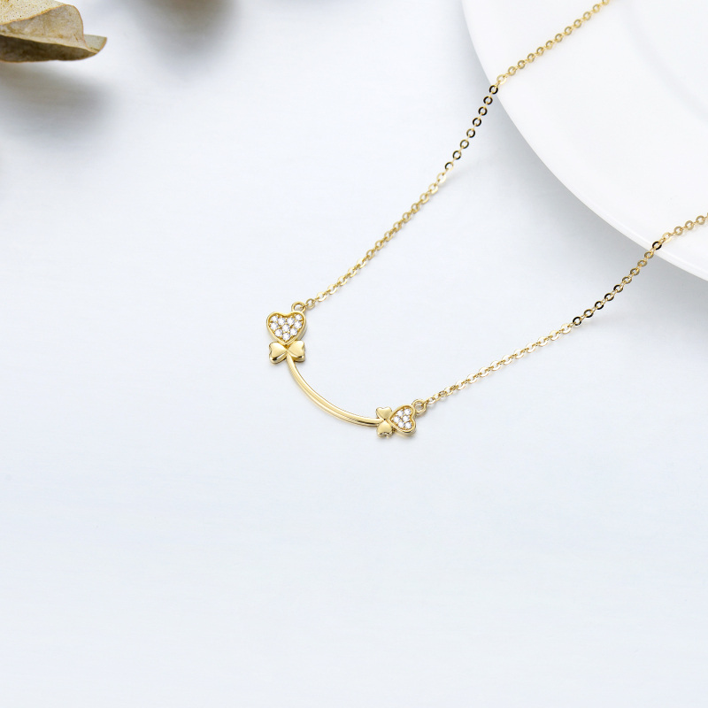 18K Gold Circular Shaped Moissanite Heart Pendant Necklace-4