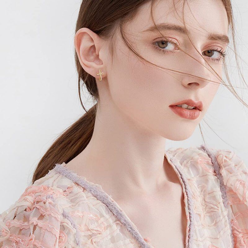 Pendientes de cruz con circonita cúbica en oro de 14 quilates para hombre-2