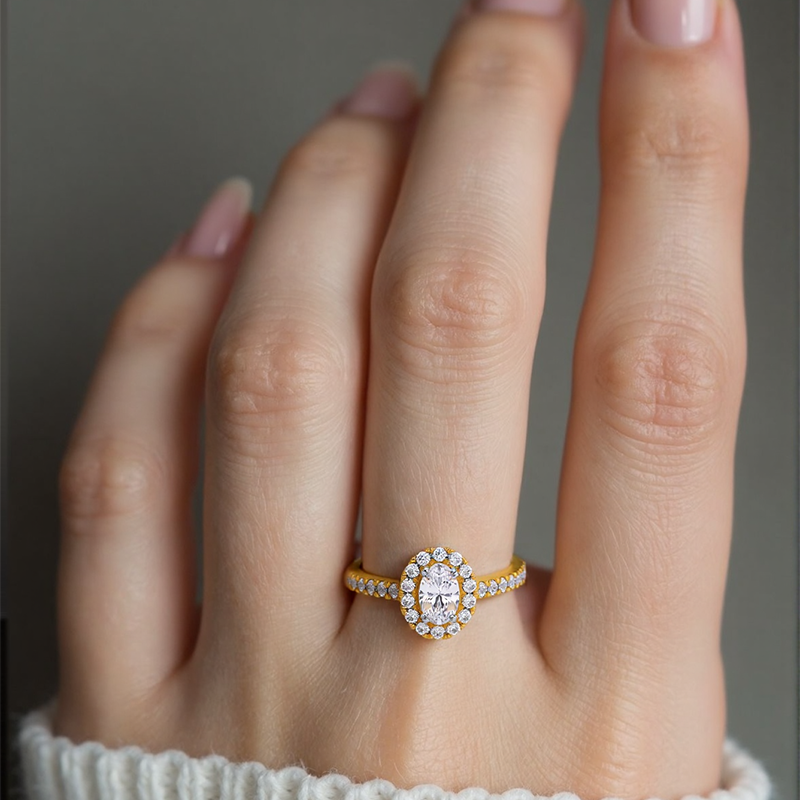 Anello di fidanzamento con cornice personalizzata in oro 18 carati e diamante ovale creato in laboratorio da 1 carato-2