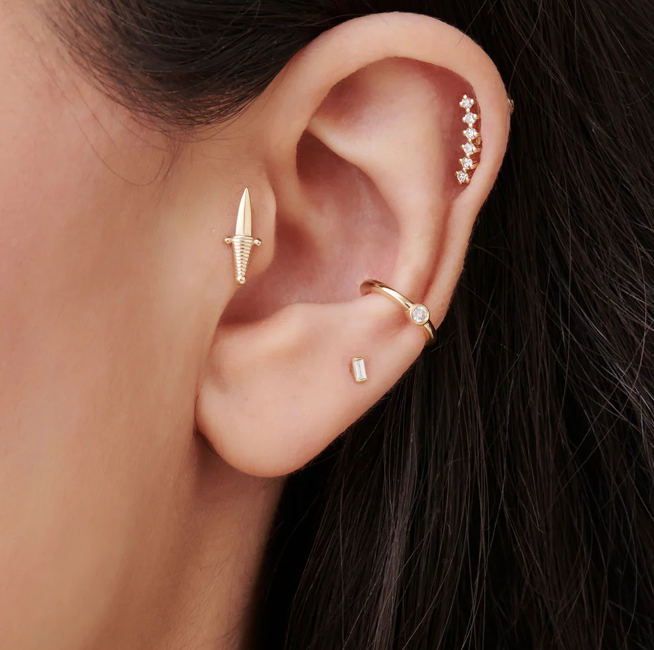 10K Gold Curved Diamond Cluster Helix Piercing-2