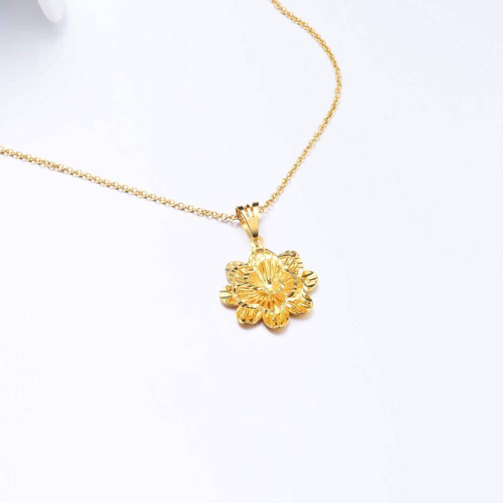 10K Gold Daisy Pendant Necklace-5
