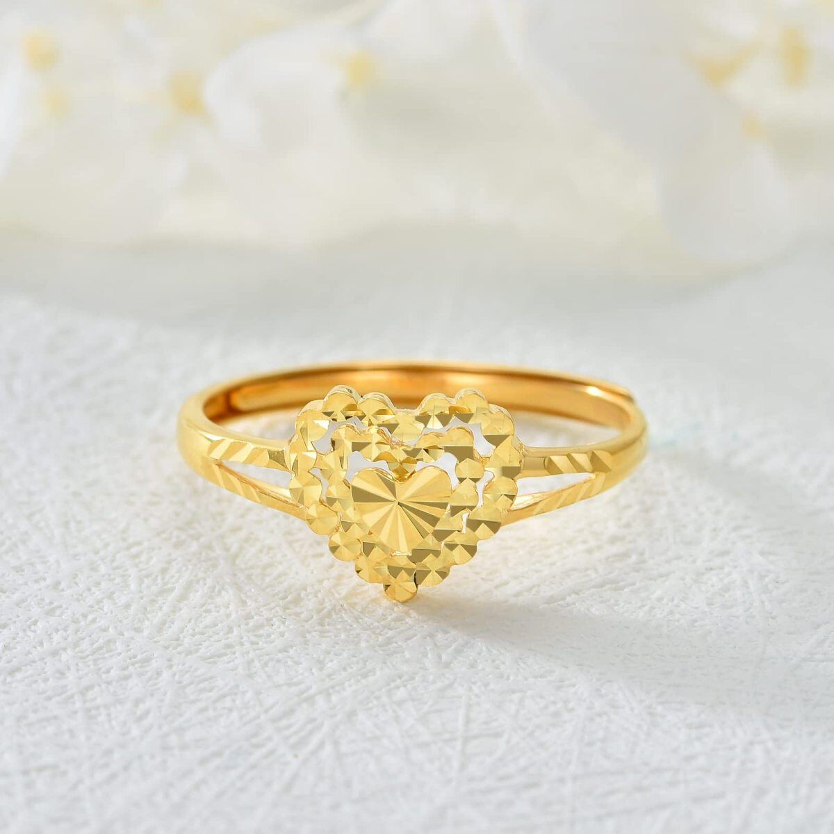 18K Gold Heart Open Ring-3