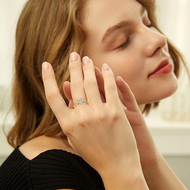 Anel de noivado personalizado com símbolo do infinito e gravura em forma de coração de ouro 10K moissanite-2