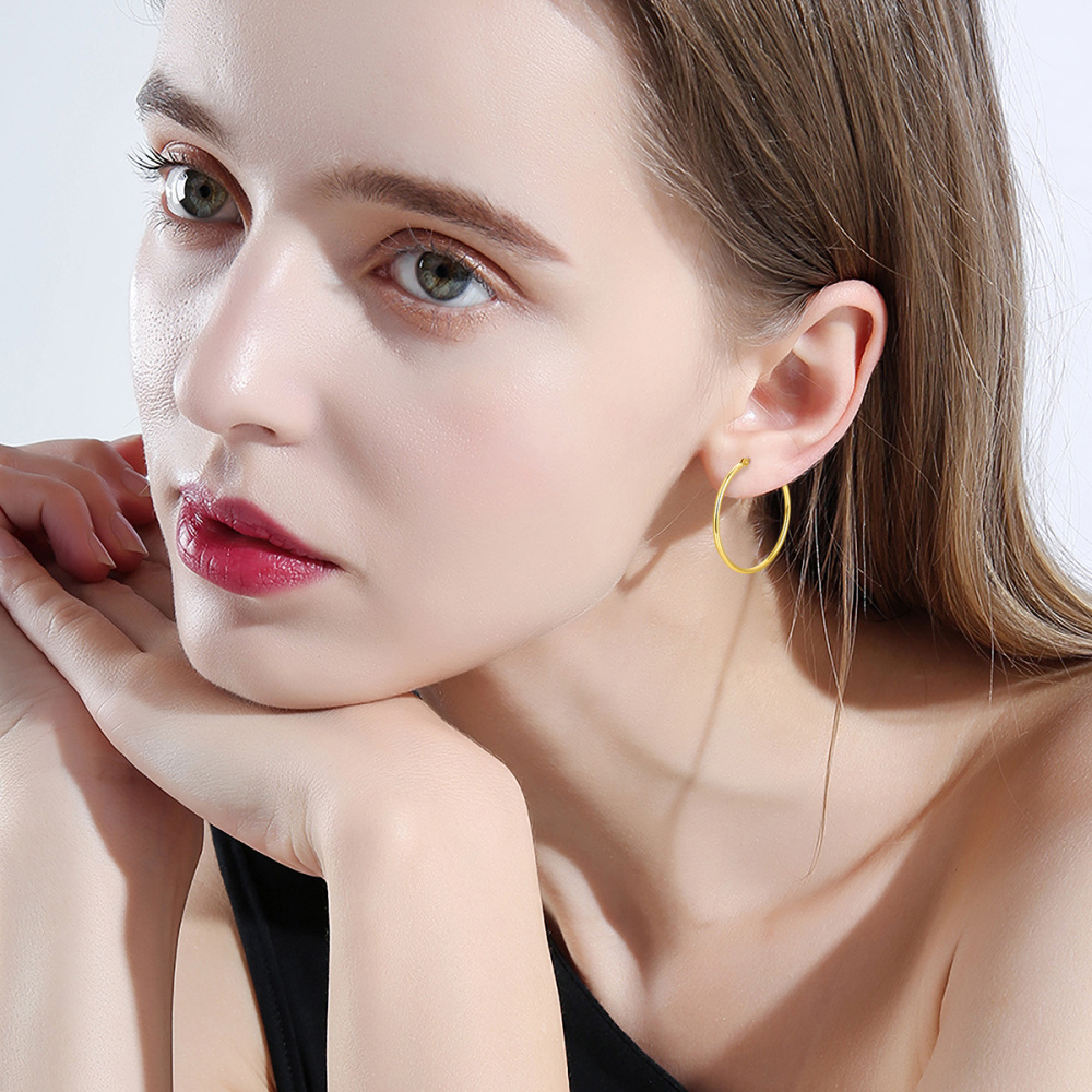 10K Gold 30mm Round Hoop Earrings-2