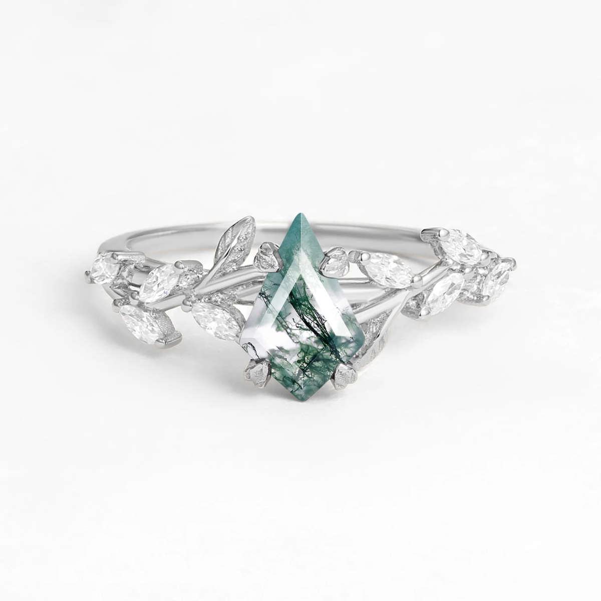 Anillo de compromiso de oro de 18 quilates con hojas de ágata musgosa tallada en forma de cometa-7