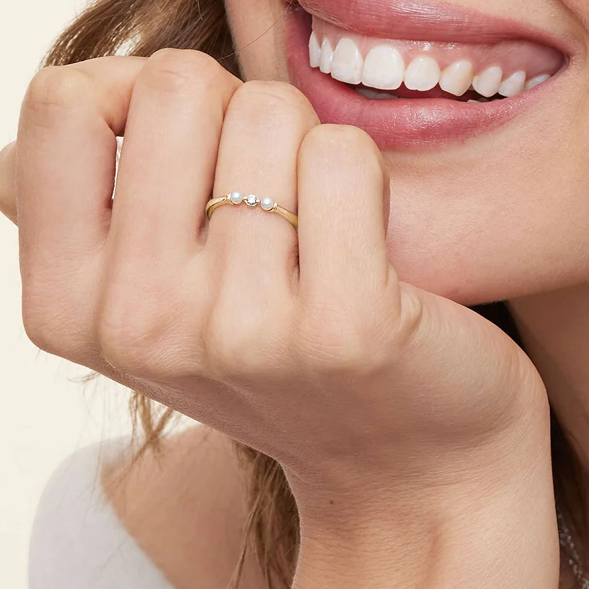 Bague de mariage pour couple en or 18 carats avec diamants et perles créés en laboratoire et gravure personnalisée-2