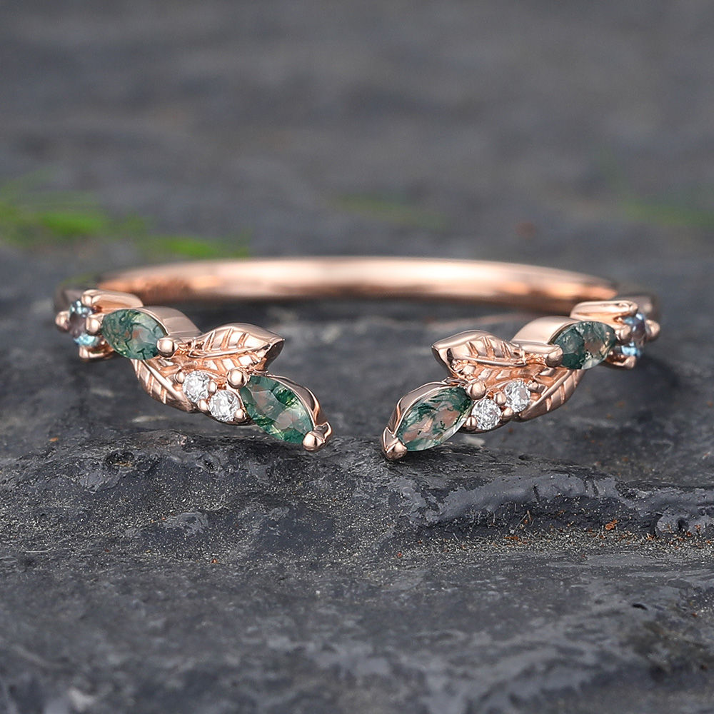 Anillo de bodas de ágata musgosa de talla marquesa en oro de 10 quilates-1