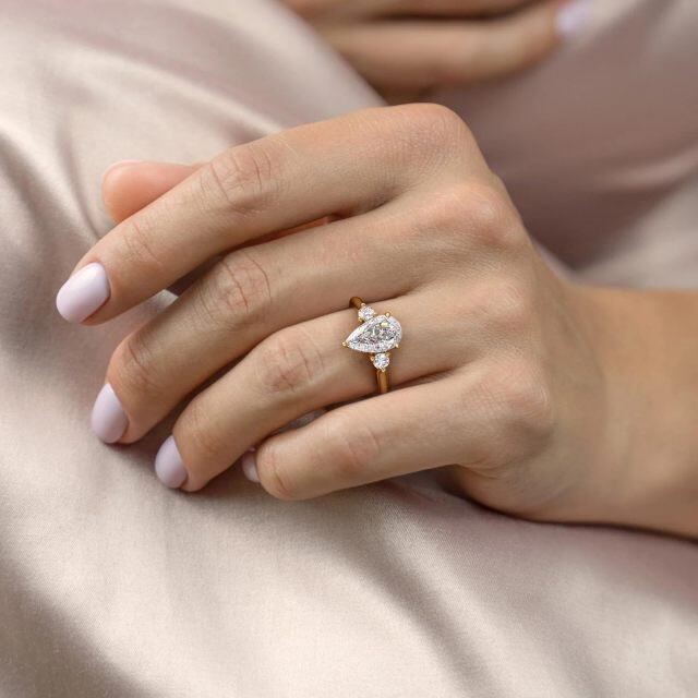 Bague de fiançailles en argent sterling avec moissanite plaquée or jaune-2