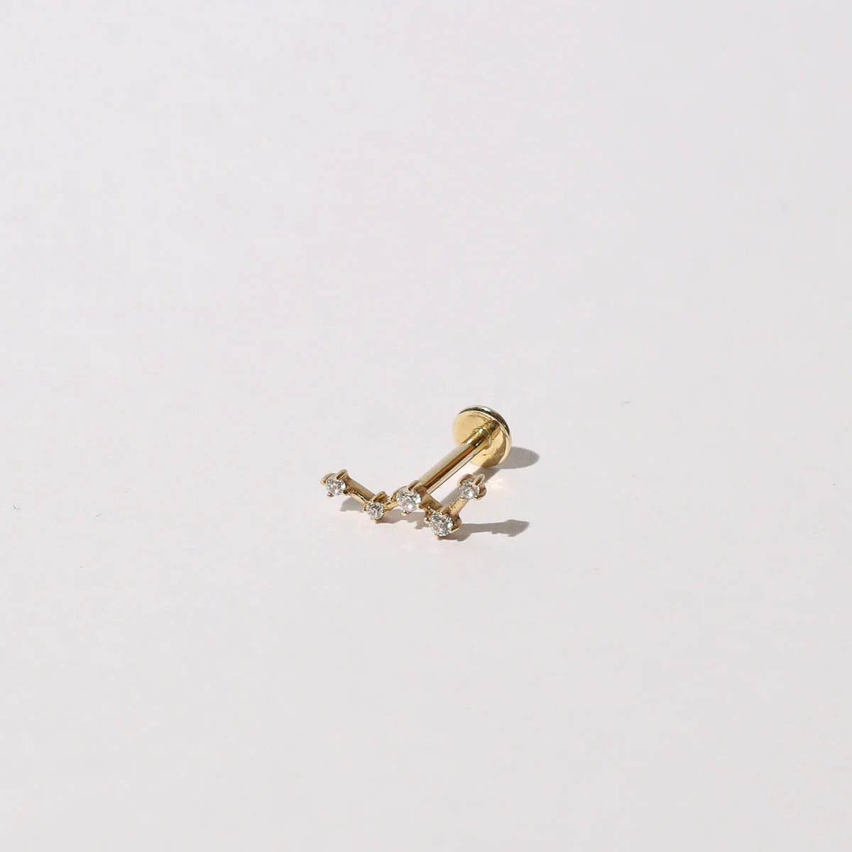 Piercing de hélice de moissanita en oro de 10 quilates-3