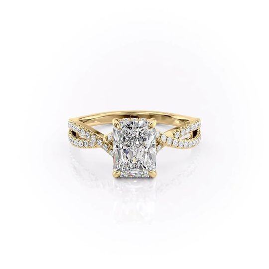 Anel de moissanite banhado a ouro amarelo e prata esterlina