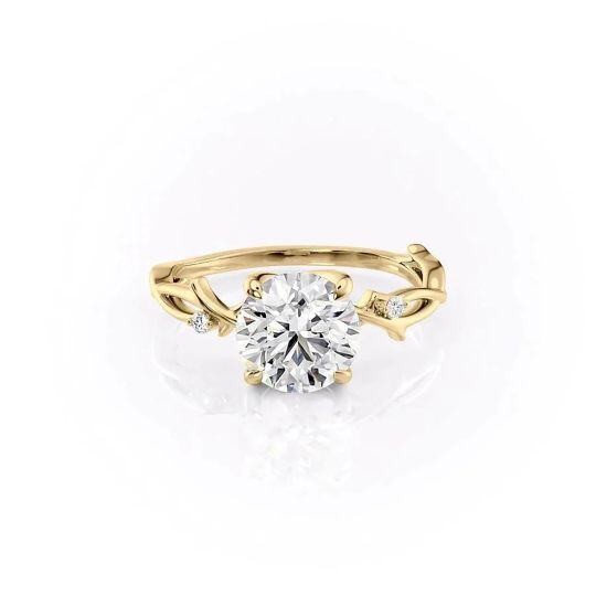 Anel de moissanite banhado a ouro amarelo e prata esterlina