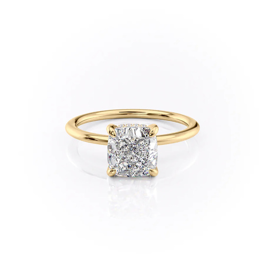 Anel de moissanite banhado a ouro amarelo e prata esterlina