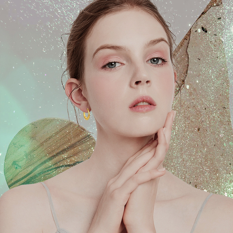 14K Gold Oval Shaped Hoop Earrings-2