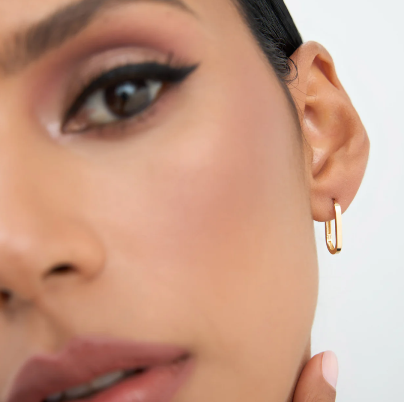 14K White Gold Sisters Hoop Earrings-2