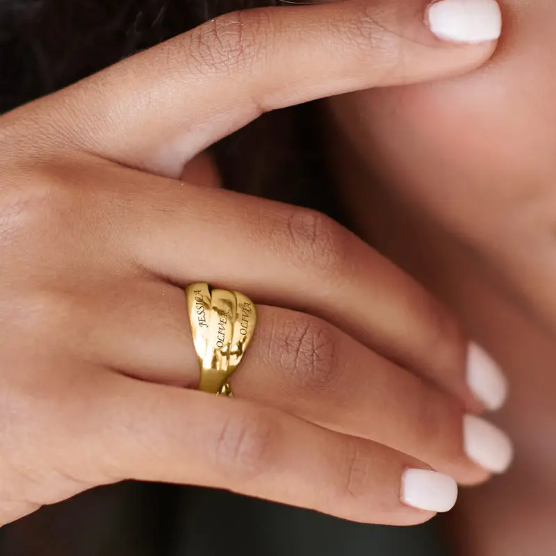 Gepersonaliseerde verlovingsring met vergulde gravure voor vrouwen-2