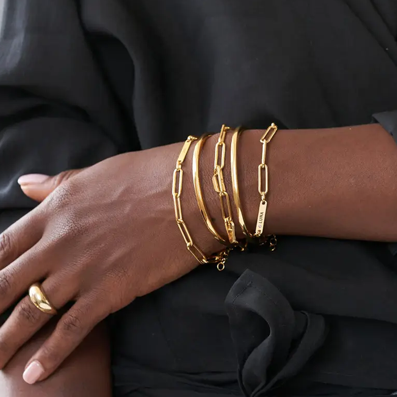 14K Gold Personalized Engraving Cubic Zirconia Charm Bracelet for Women-2