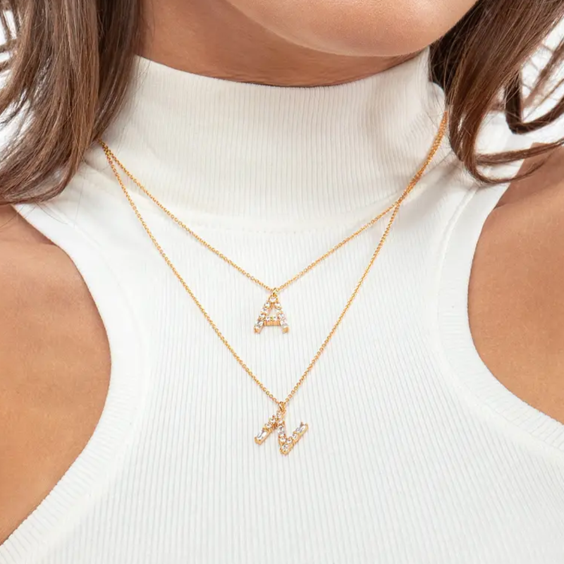 Gepersonaliseerde ketting met vergulde initialen en kubieke zirkonia voor vrouwen-3