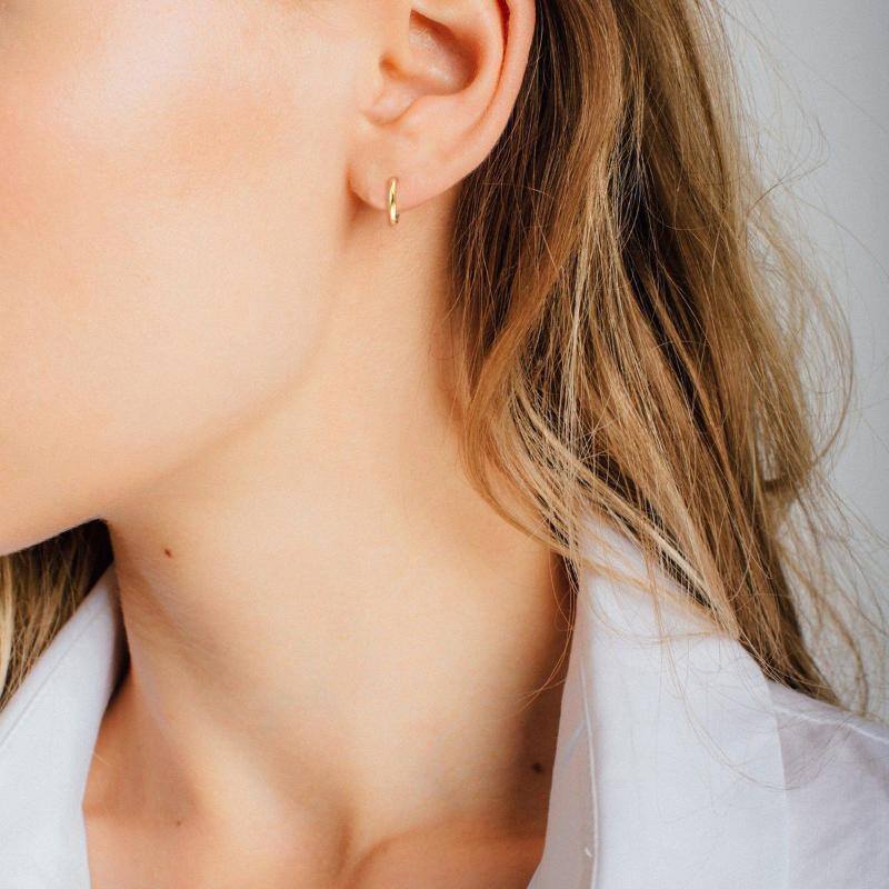 10K Gold Round Hoop Earrings-3
