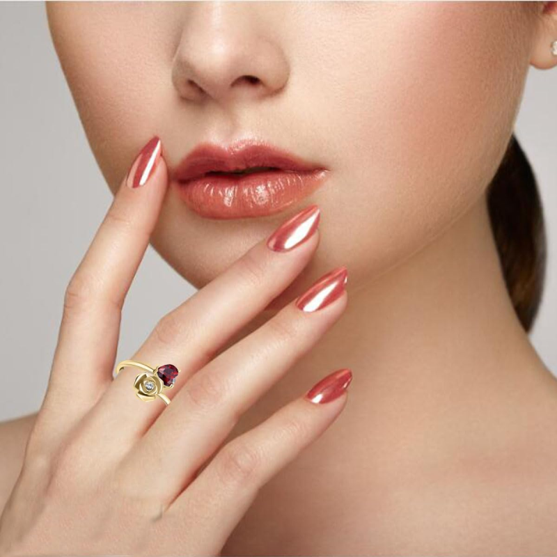 Anel em ouro vermeil com coração cravejado de zircónias cúbicas em forma de rosa e coração, representando a pedra do mês de nascimento.-2