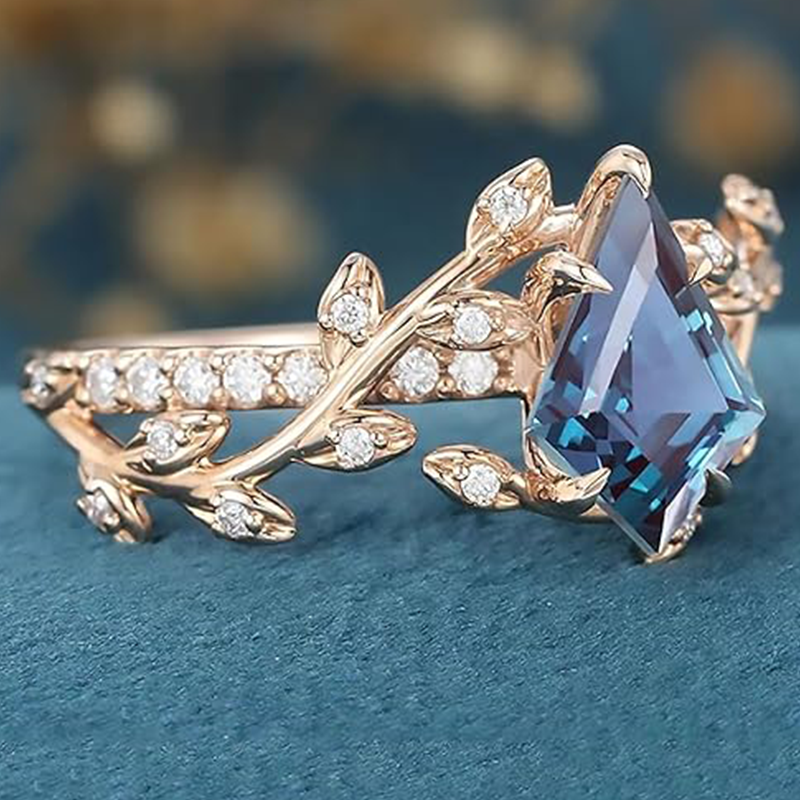 14Kローズゴールドアレキサンドライトとモアッサナイトのリング-2